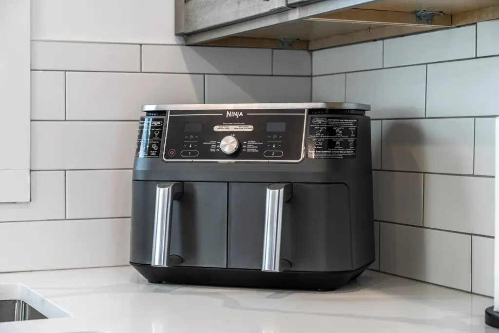 33033620 1c75 4763 bb96 c944d8cdc8c2