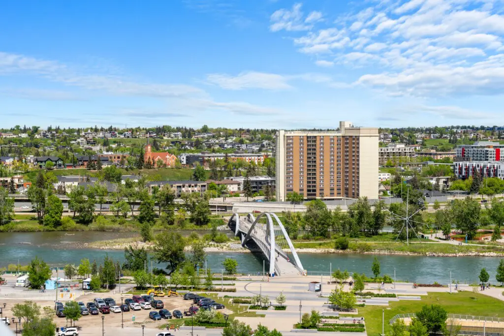 cf89765b 59ec 4362 b085 b4a4ba43c474