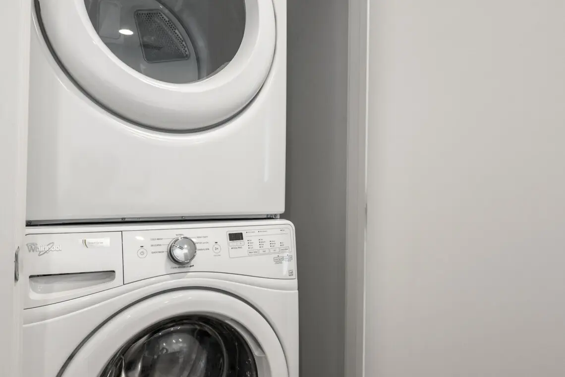 010d216f f914 4d4f a238 e919263ec516