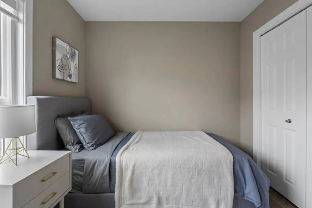 104a171b bc4a 4029 a943 20878df14b02