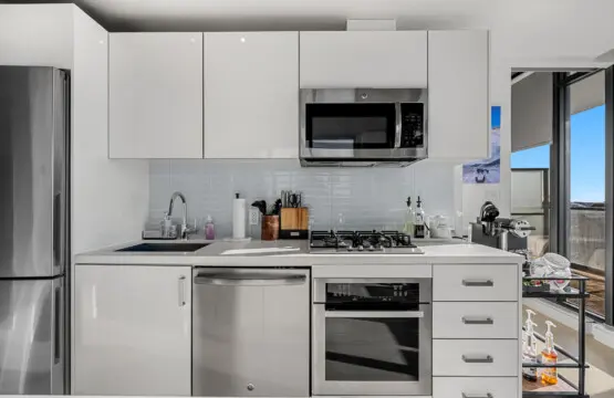 21fe7a72 7590 4f01 8922 8b5a4a06a8a8