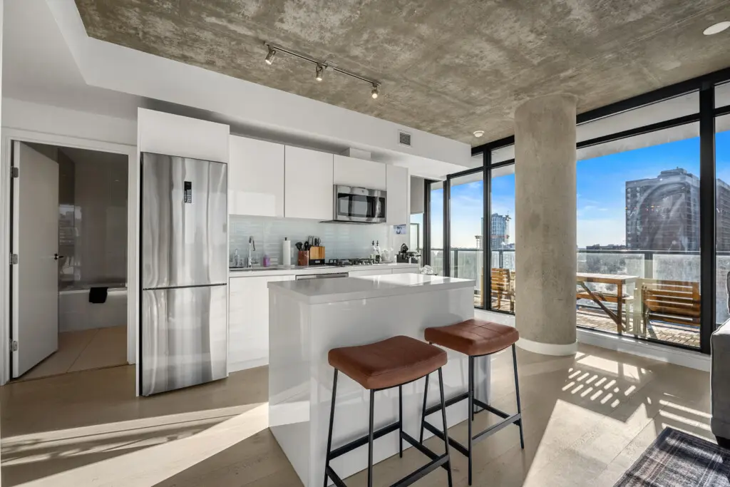 5db987e0 67a2 41bb 81d3 a7ac08ffb10e