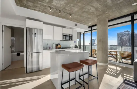 5db987e0 67a2 41bb 81d3 a7ac08ffb10e