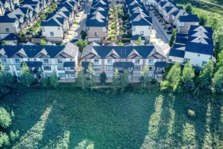 5e0bb466 b19d 4b34 a888 ffafb7115553