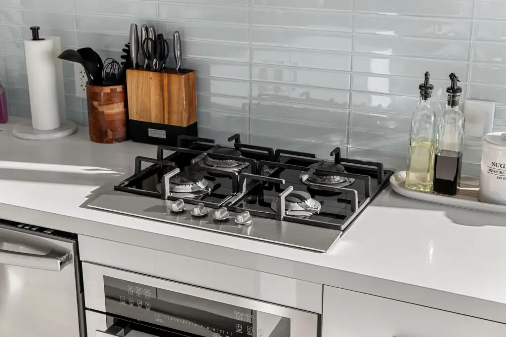 6ca2971e e34d 45d6 a6a9 dbdc42fda408