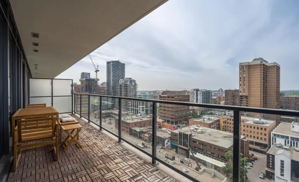 740b778e 8b71 4f60 84ff 0c03a2e28fa6