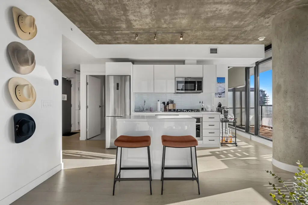 76b55b4a 2a9c 470a b39b b72bf11201b2