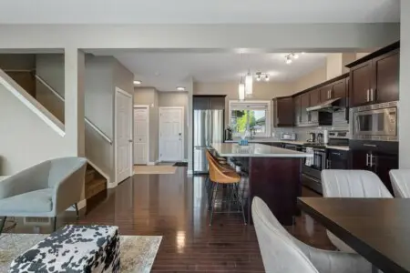 7fe87ea7 8958 4d2a 95c8 a86d13ee4313