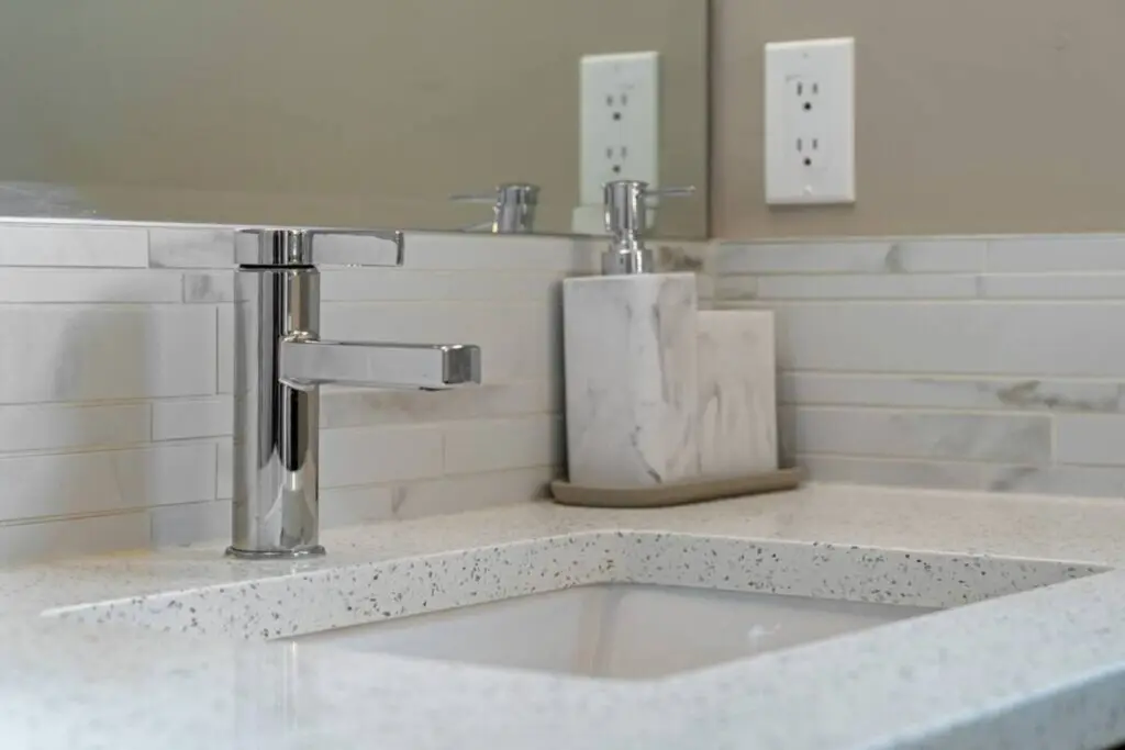 89bbb811 c6a9 4cbf 918d 73109b3588dc