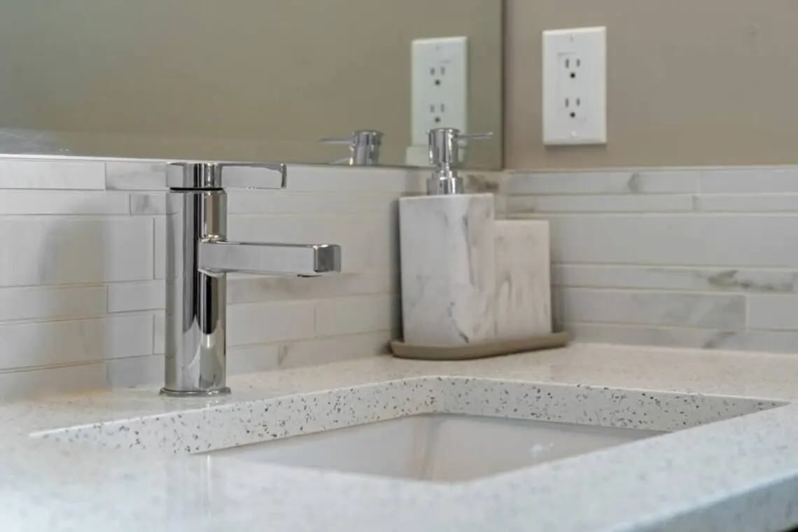 89bbb811 c6a9 4cbf 918d 73109b3588dc