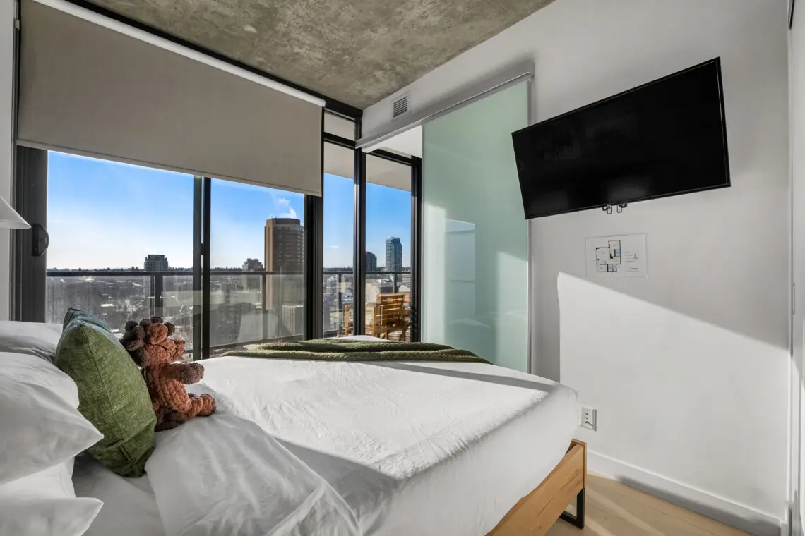 c9badd90 b6b1 4b21 8b8a 6b4c3b2f6ec6