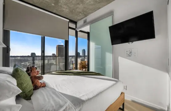 c9badd90 b6b1 4b21 8b8a 6b4c3b2f6ec6