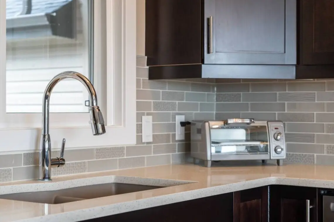 ce9edeeb 1a54 41a2 9307 61a62b1ad2f4