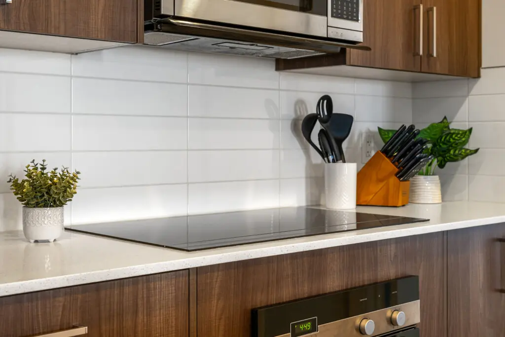 d440ea0e c7f1 4625 a033 434bbd0efb45