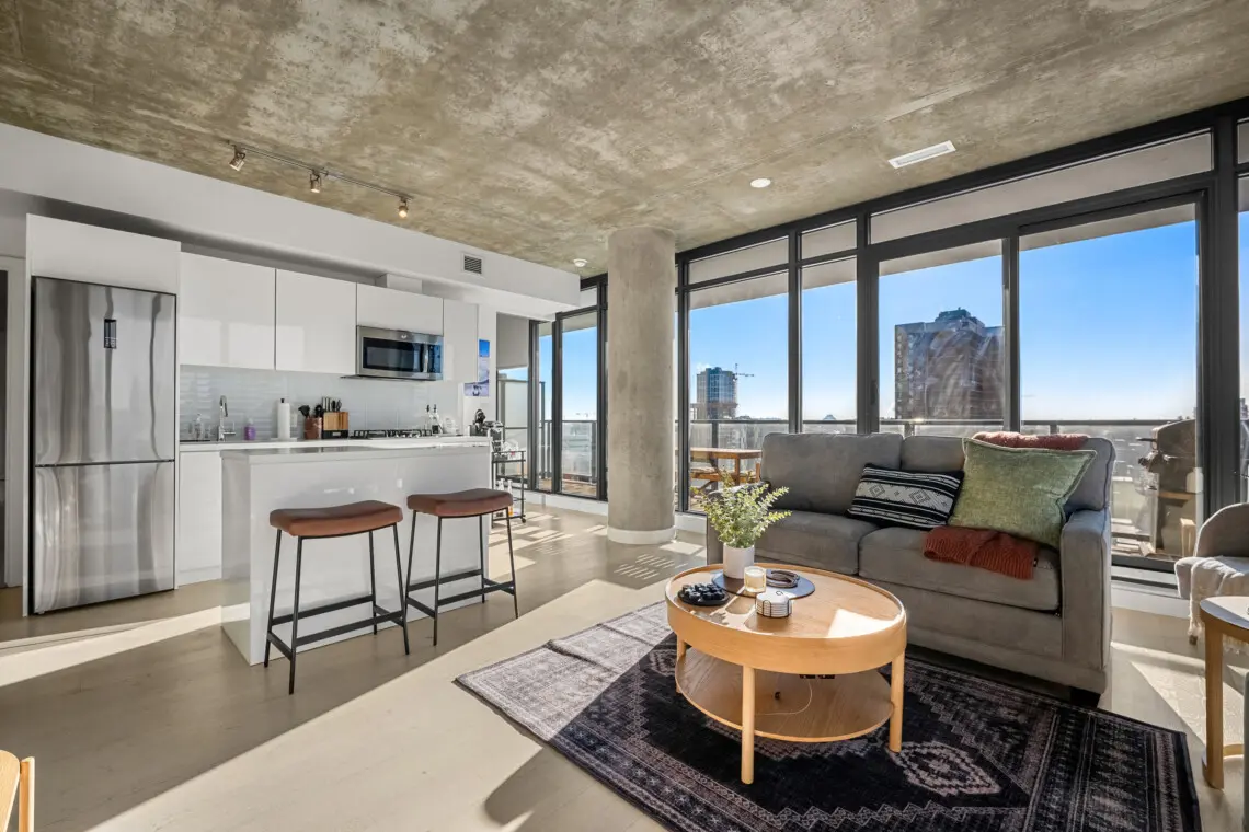 d4dc2438 3b03 4f1e a844 fd5d2636bc16