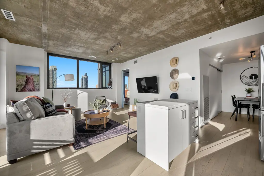 dcbf7792 4879 40bb 815e c9acce4c4389