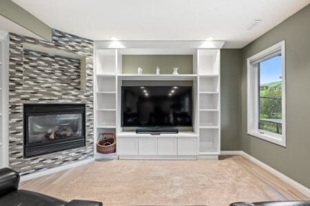 Private Evergreen Suite | Steps to Fish Creek - photo 3