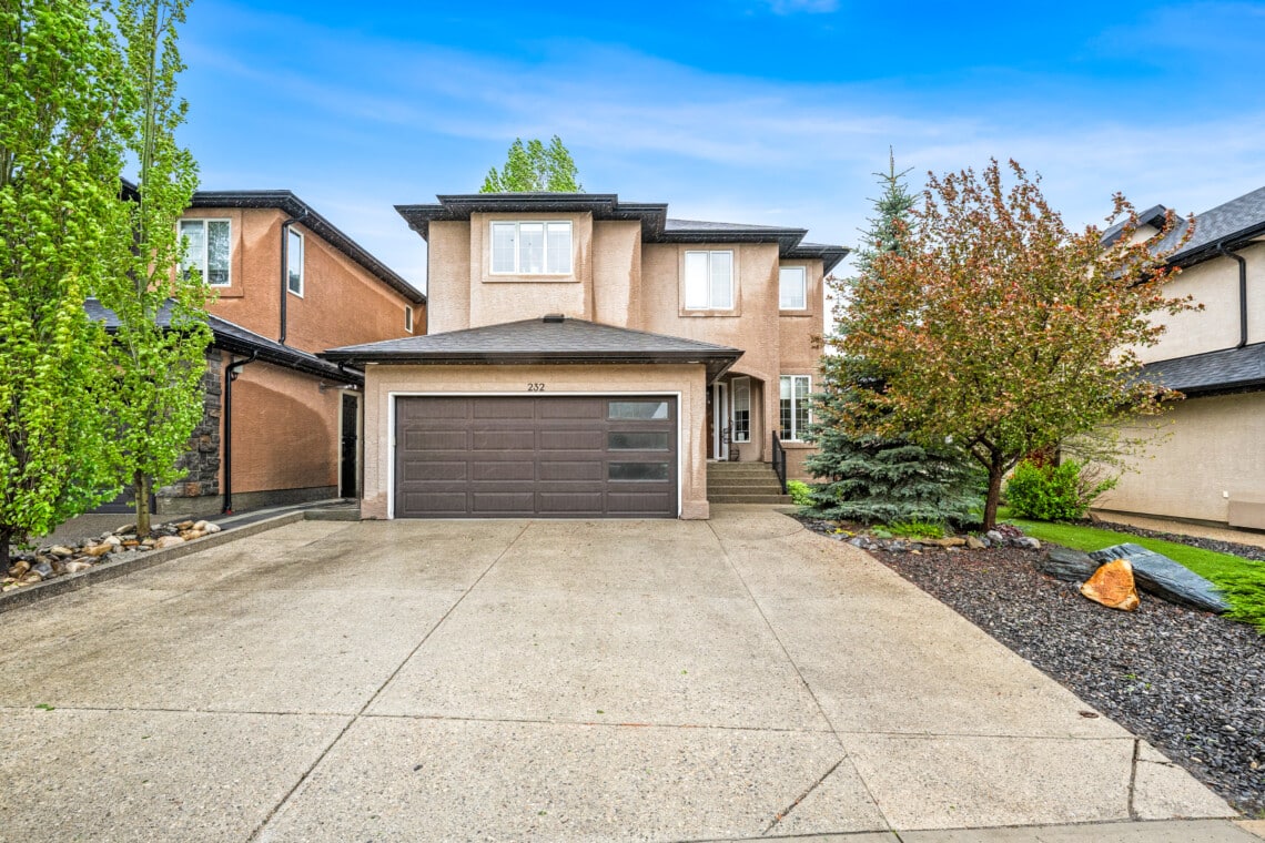Private Evergreen Suite | Steps to Fish Creek - photo 6