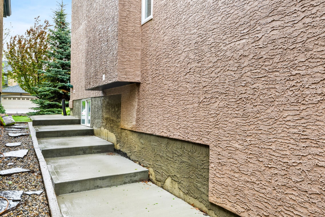 Private Evergreen Suite | Steps to Fish Creek - photo 37