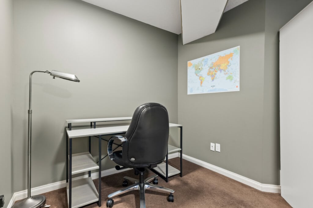 Private Evergreen Suite | Steps to Fish Creek - photo 21