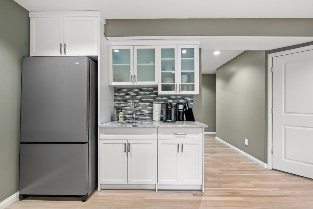 Private Evergreen Suite | Steps to Fish Creek - photo 17