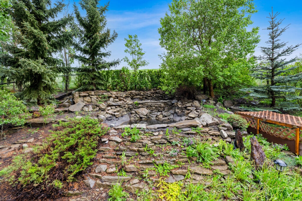Private Evergreen Suite | Steps to Fish Creek - photo 34